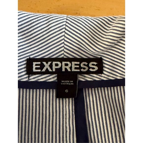 EXPRESS Blue Striped Blazer 2 Button Suit Jacket Women's SZ 6 Career - Picture 13 of 14